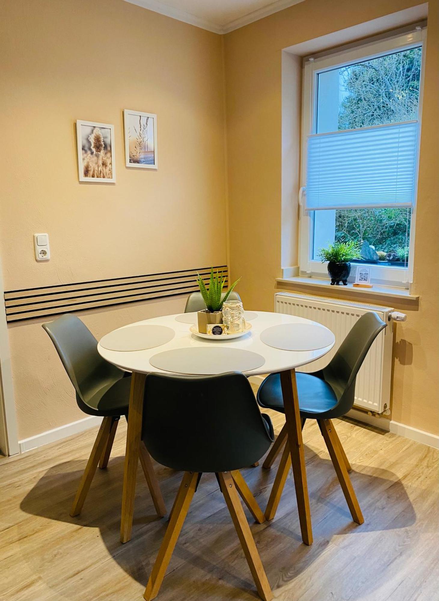 Ferienwohnung Ambiente Klotten Buitenkant foto